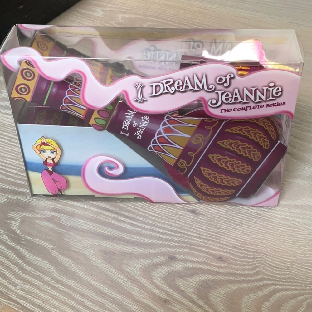 I Dream of Jeannie Collectible Box